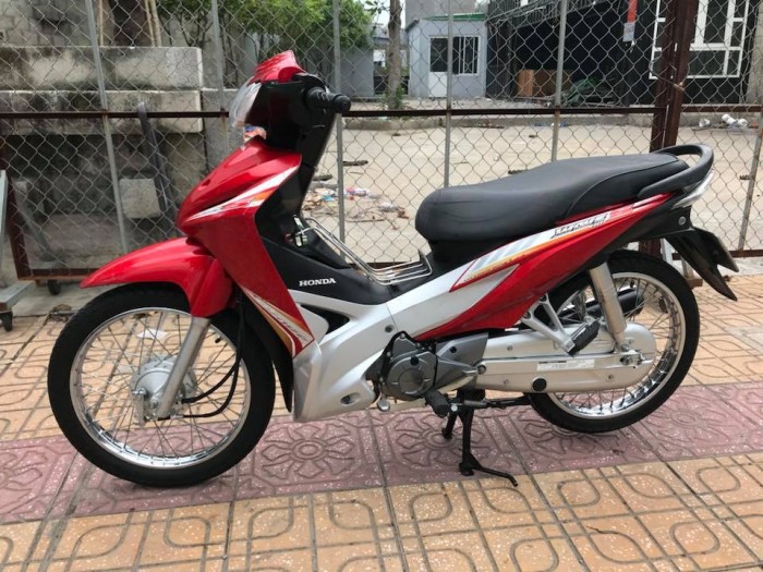 Cần tiền bán gấp Wave S, sx2011, số sàn, máy xăng, màu đỏ, còn cực mới.