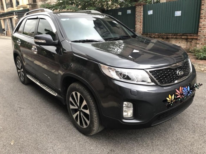 Bán Kia Sorento, sx2016, máy dầu, số tự động, màu xám, mới tinh.