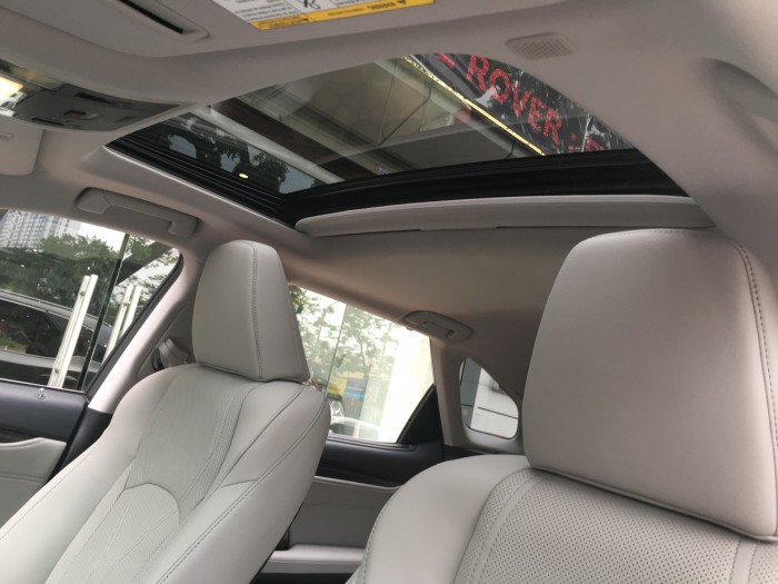 Cần bán Lexus RX 350L 07 chỗ đời 2018, màu xám (ghi), nhập khẩu nguyên chiếc Mỹ