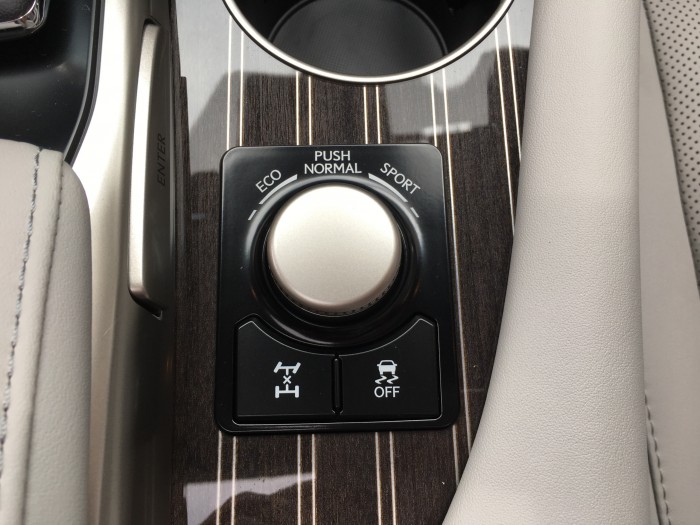 Cần bán Lexus RX 350L 07 chỗ đời 2018, màu xám (ghi), nhập khẩu nguyên chiếc Mỹ
