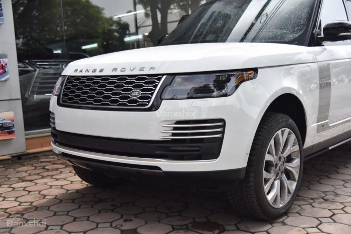 Bán LandRover Range Rover Autobio LWB đời 2018, màu trắng, nhập khẩu nguyên chiếc Mỹ giá tốt