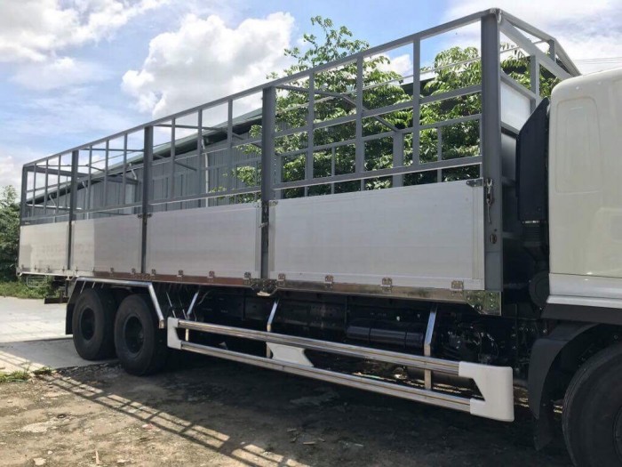 HINO 3 chân15 tấn thùng INOX bửng nhôm dài 9m2 giá tốt