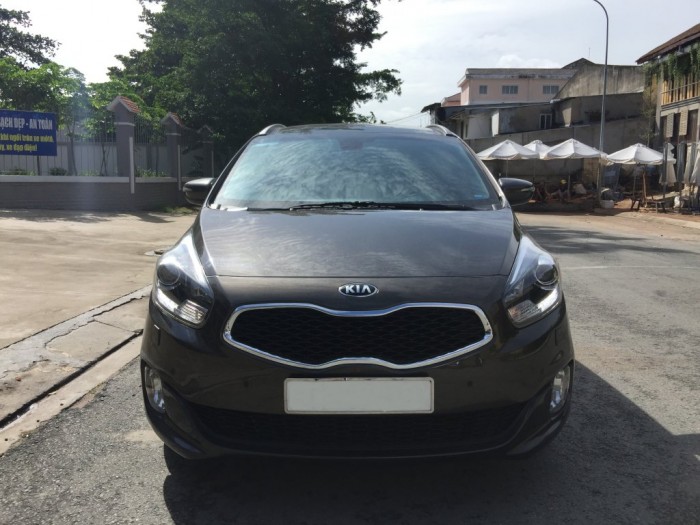 Cần bán xe Kia Rondo 2017 số tự động màu xám zin cực chất