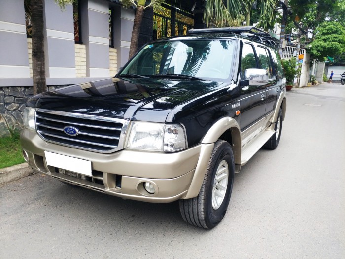 Cần tiền bán Everest sx2007, màu đen than, số sàn, máy dầu