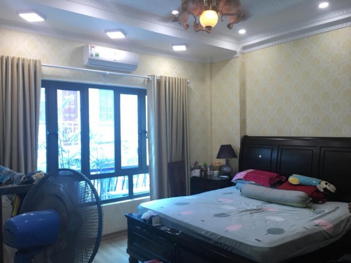 Nhà riêng Vương Thừa Vũ 50m² 5T - Nội thất khách sạn 4* - Gara Ô tô - Tiện Ở - Mở VP - KD