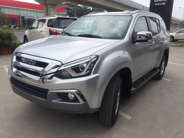 Giá xe Isuzu Mux 2018 mới nhất miền bắc.