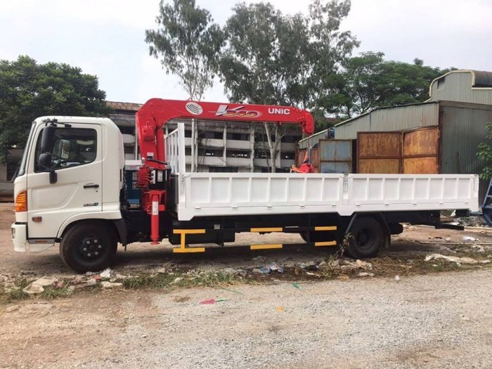 HINO FG cẩu UNIC 6.4 tấn giá tốt chất lượng cao