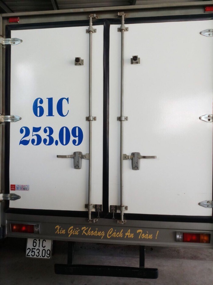 Bán xe tải Hino xzu 720 thùng kín xe đẹp tải 3t3