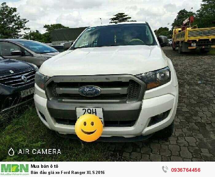 Bán đấu giá xe Ford Ranger XLS 2016