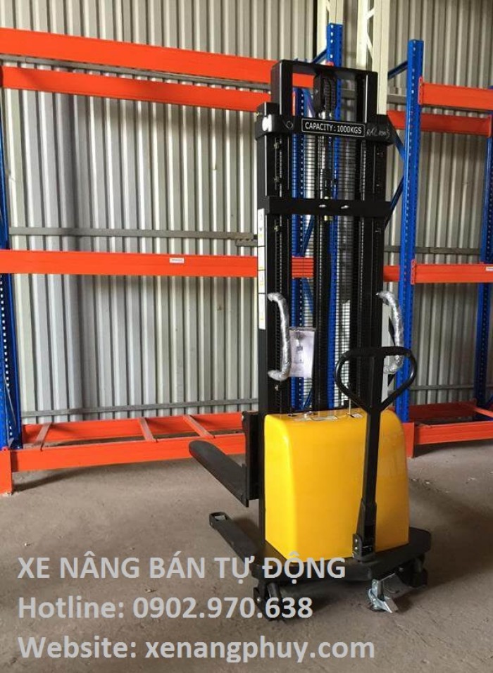 Xe nâng bán tự động 1 tấn Liftstar