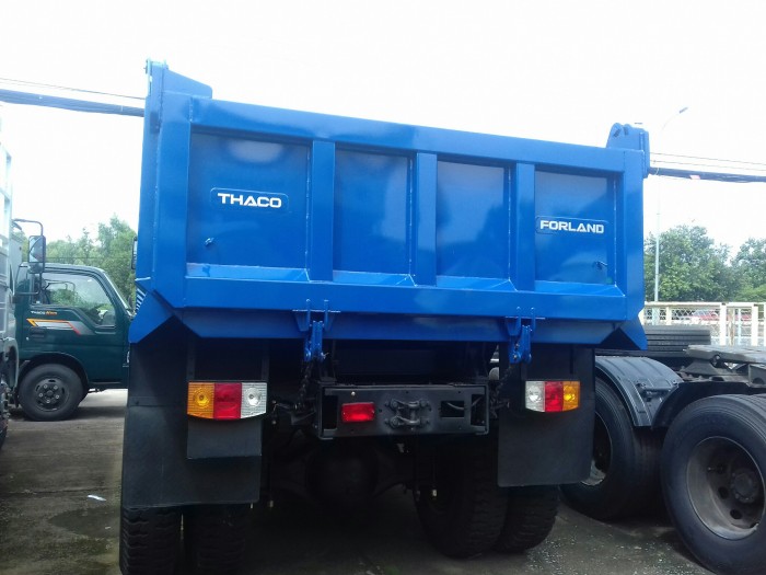 Khuyến mãi 500L dầu khi mua Thaco Forland FD9500 ben 9 tấn tại Bà Rịa Vũng Tàu