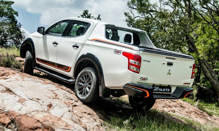 Mitsubishi Triton- Xe Nhật Nhập Khẩu Nguyên Chiếc