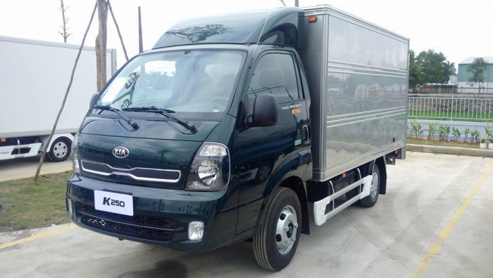 Bán xe tải Hàn Quốc KIA K250 thùng mui bạt, nâng tải mới 2021, hỗ trợ trả góp 80%.