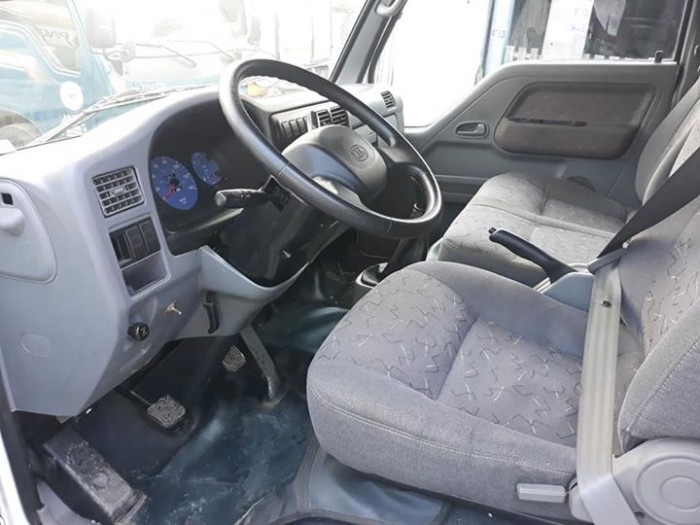 Kia K165 Đời 2017 , Tải 2,4tấn Thùng Mui Bạt