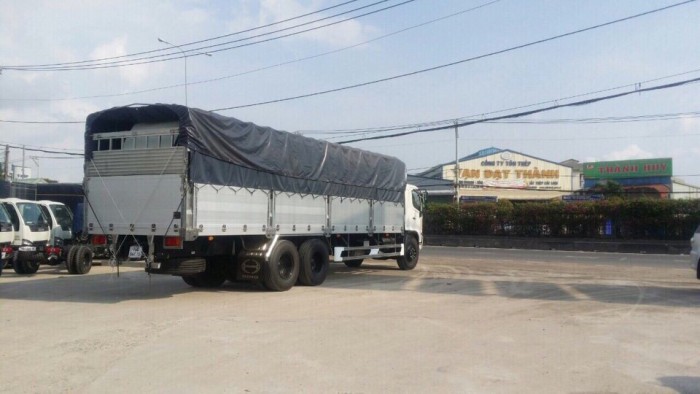 HINO 3 chân thùng bạt bửng nhôm dài 9m2 giá rẻ trả góp