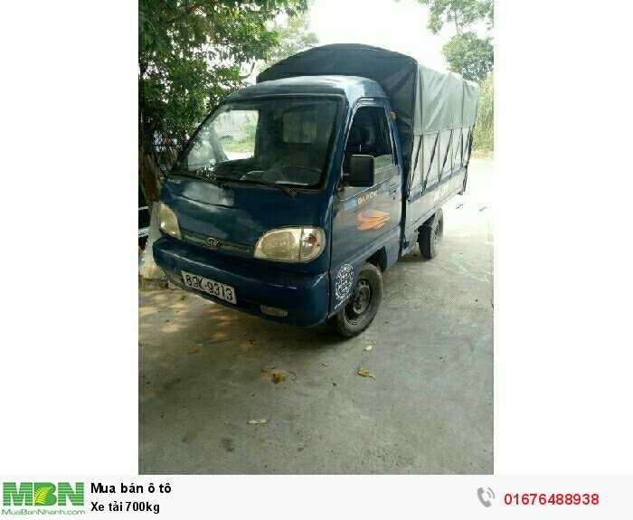 Xe tải 700kg
