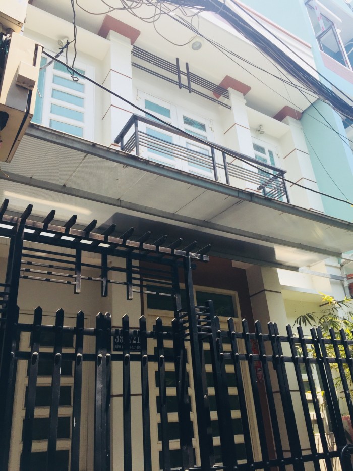 Dọn nhà mới, bán GẤP nhà Huỳnh Văn Bánh,PN , 5,15x14m, 3 lầu đẹp, giá cực rẻ