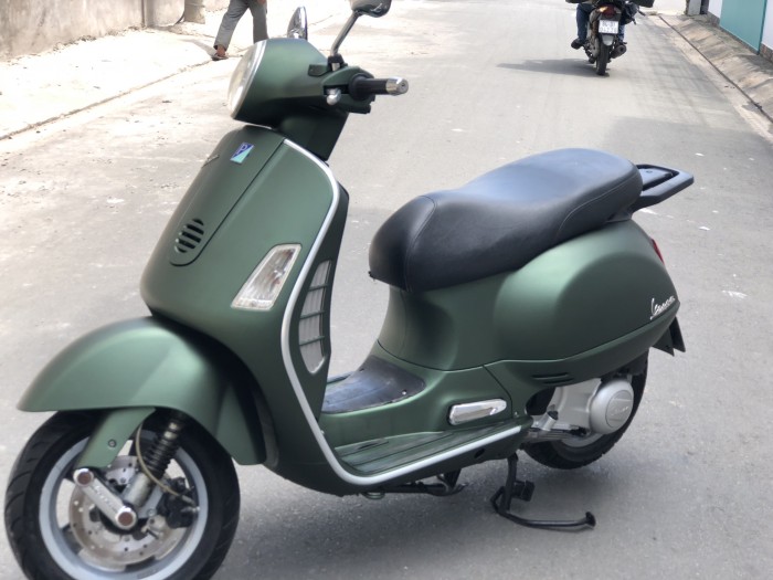 Vespa GTS Ý, nhập,xanh nhám, máy zin, chính chủ 97%