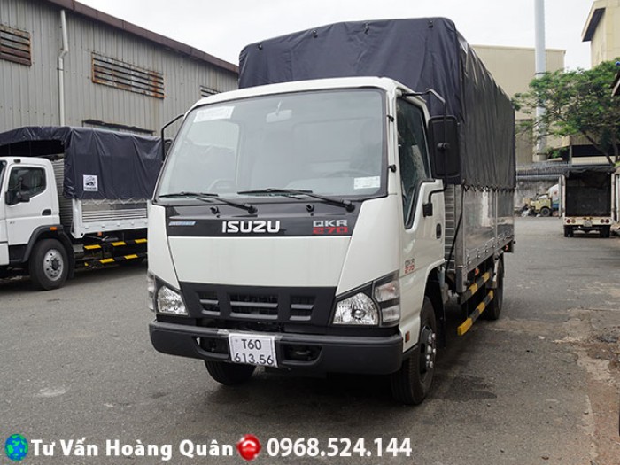 Bán xe tải Isuzu QKR77HE4 tải trọng 1,9 tấn, trả trước 60 triệu nhận xe ngay,chất lượng cực tốt giá cực mềm