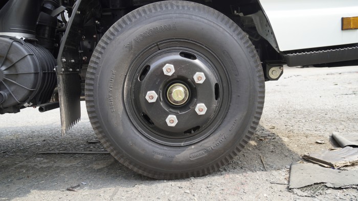 Bán xe tải Isuzu QKR77HE4 tải trọng 1,9 tấn, trả trước 60 triệu nhận xe ngay,chất lượng cực tốt giá cực mềm