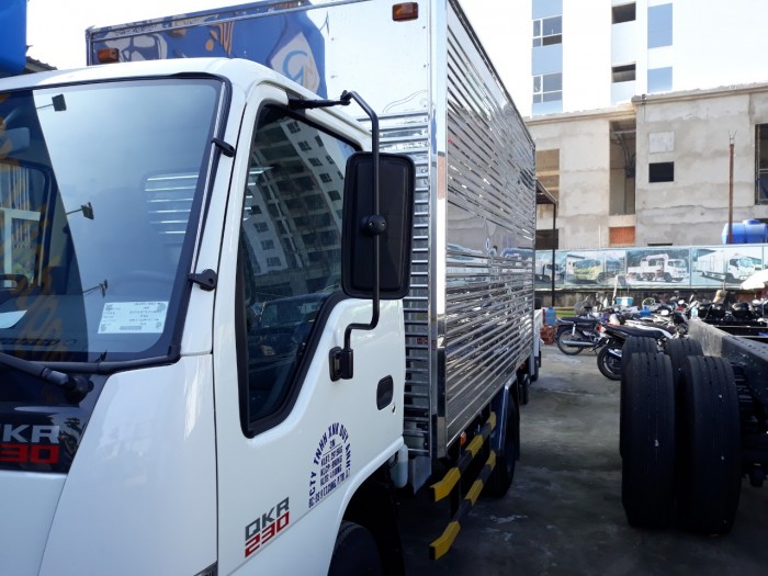 ISUZU 1.4 - 1.9 - 2.5 tấn thùng dài 3.6m GIÁ RẺ