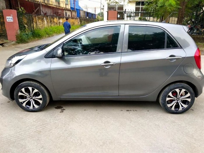 Bán nhanh Kia Morning 1.25 số sàn 2015 màu xám đẹp