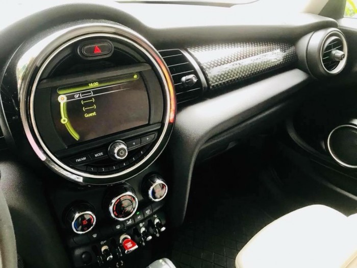 Bán gấp Mini Cooper 2016 tự động màu vàng đẹp mới nhất sài gòn