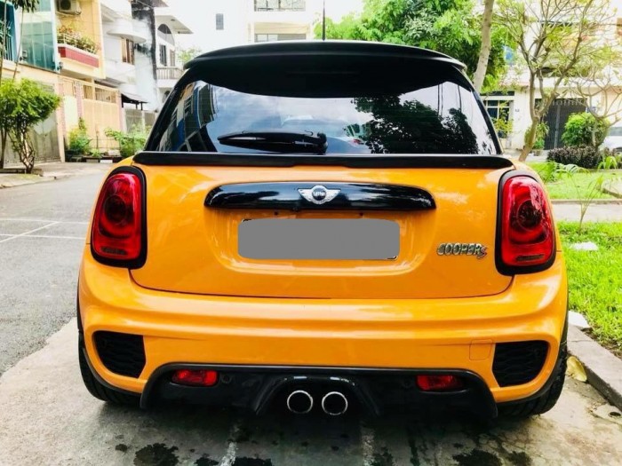 Bán gấp Mini Cooper 2016 tự động màu vàng đẹp mới nhất sài gòn