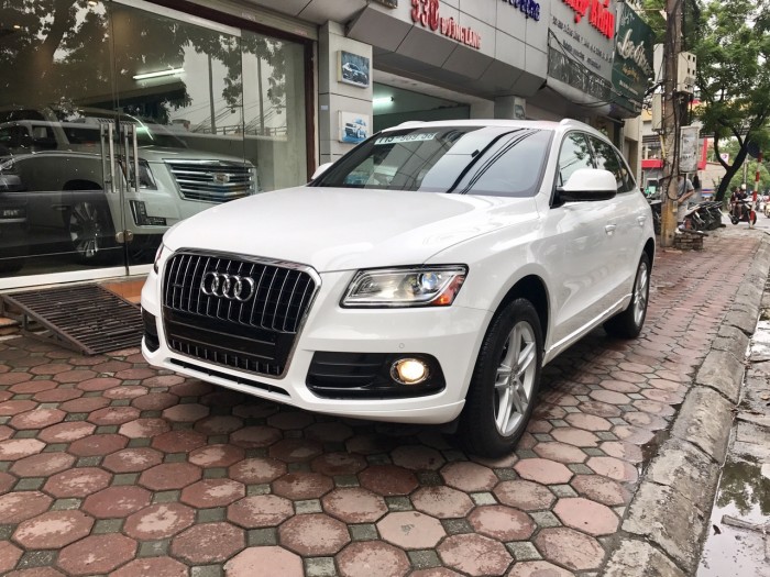 Bán xe Audi Q5 đời 2017, màu trắng, xe nhập Mỹ full đồ