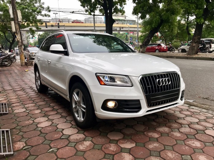 Bán xe Audi Q5 đời 2017, màu trắng, xe nhập Mỹ full đồ