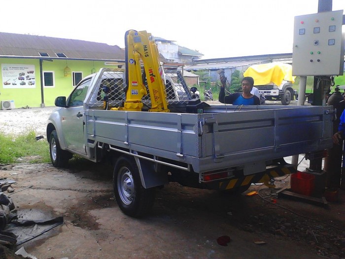 Cẩu Gập Hyva Mini Ha15- Nhỏ Mà Không Nhỏ