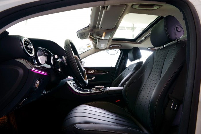 Bán Mercedes-Benz E250 cũ 2018 Trắng, 30km, Giá Tốt  Chính Hãng