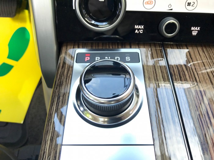 Bán LandRover Range Rover HSE 3.0 2018, màu trắng, nhập khẩu Mỹ  LH: 0982.842838