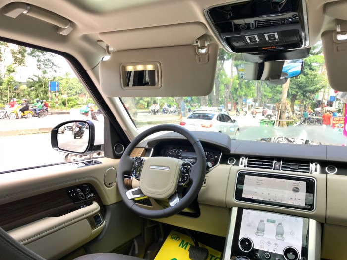 Bán LandRover Range Rover HSE 3.0 2018, màu trắng, nhập khẩu Mỹ  LH: 0982.842838