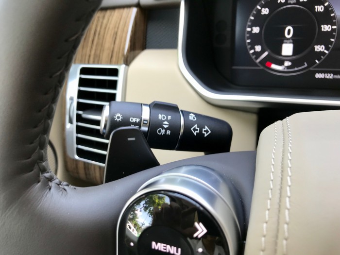 Bán LandRover Range Rover HSE 3.0 2018, màu trắng, nhập khẩu Mỹ  LH: 0982.842838