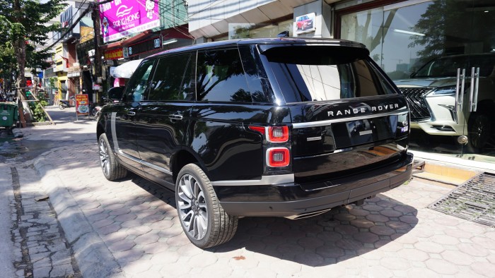 ⛔⛔⛔ Cần bán LandRover Range Rover Autobio LWB 5.0 2018, màu trắng, xe nhập. LH 0982.842838