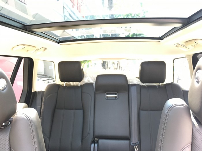 Cần bán LandRover Range Rover HSE 3.0 sản xuất 2016, màu đen, nhập khẩu LH: 0982.842838