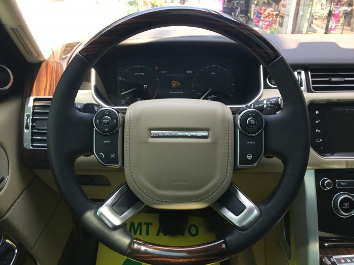 Cần bán LandRover Range Rover HSE 3.0 sản xuất 2016, màu đen, nhập khẩu LH: 0982.842838