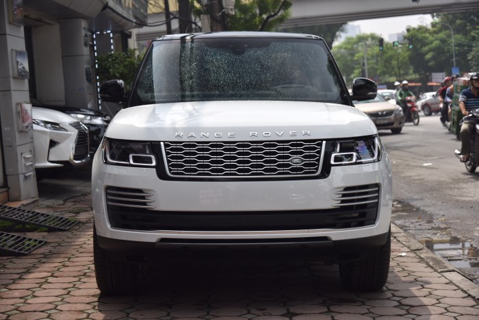 Bán LandRover Range Rover Autobio LWB 5.0 sx 2018, màu trắng, nhập khẩu nguyên chiếc Mỹ giá tốt LH: 0982.842838