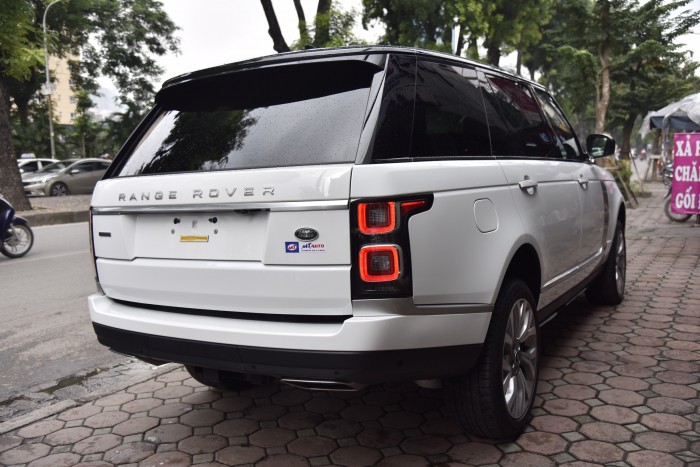 Bán LandRover Range Rover Autobio LWB 5.0 sx 2018, màu trắng, nhập khẩu nguyên chiếc Mỹ giá tốt LH: 0982.842838