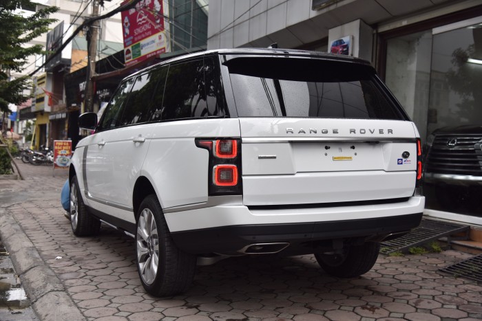 Bán LandRover Range Rover Autobio LWB 5.0 sx 2018, màu trắng, nhập khẩu nguyên chiếc Mỹ giá tốt LH: 0982.842838