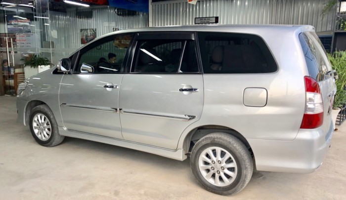 Bán xe cũ Innova V 2012 Tự động, giá ưu đãi 30 triệu