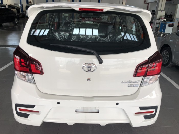 Toyota wigo 1.2 số tự động màu trắng giao ngay