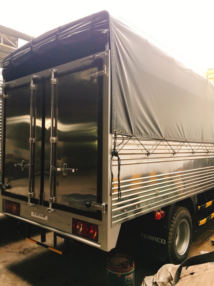 Xe tải nhẹ 2,5 tấn teraco240l