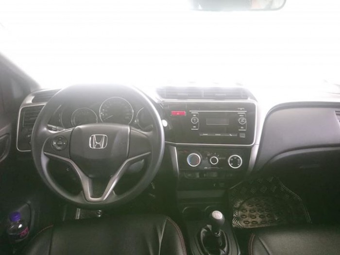 Cần bán gấp xe Honda City 2016 số sàn. Xe màu nâu cafe