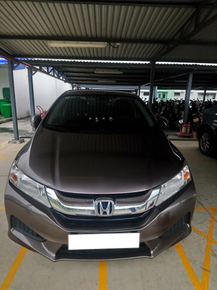 Cần bán gấp xe Honda City 2016 số sàn. Xe màu nâu cafe