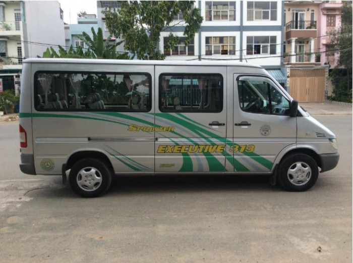 Gia đình đổi xe bán Mer Sprinter 2012 dầu số tay chạy rất tiết kiêm.