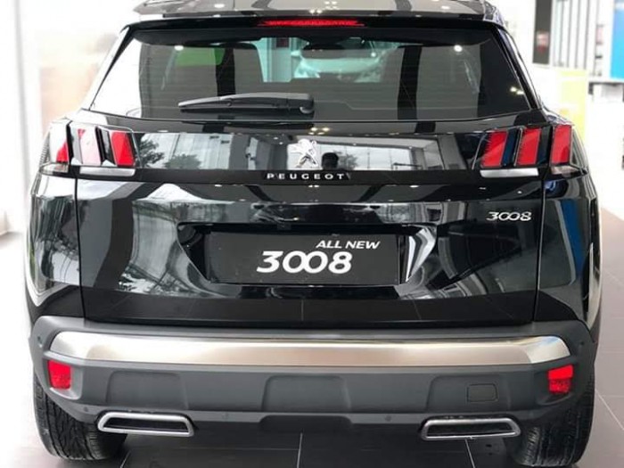 Bán xe 5 chỗ Peugeot 3008 All New 2018-xe Pháp-khuyến mãi trả trước 370tr nhận xe ngay