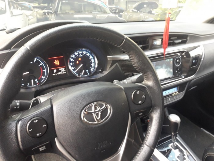 Bán Altis 2.0V Tự động đời 2015, giá còn giảm tốt thương lượng