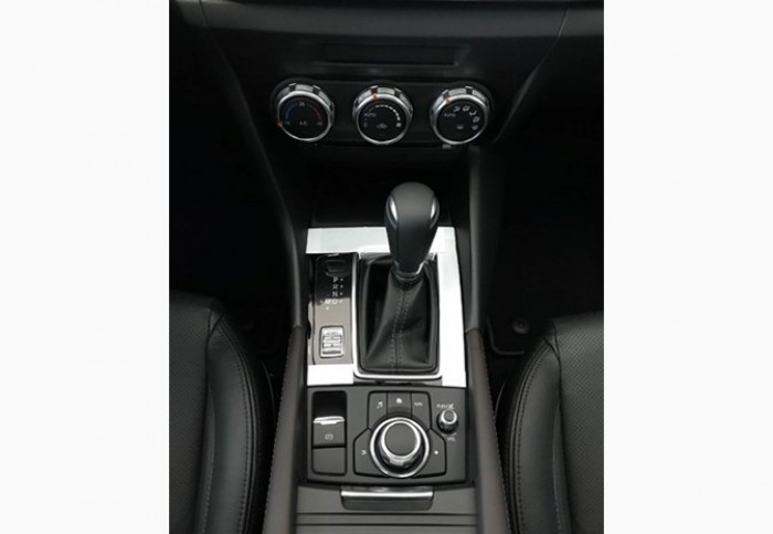 Mazda 3 (Trắng) - Đủ Màu Giao Ngay - LH Hotline Nhận Giá Tốt Nhất
